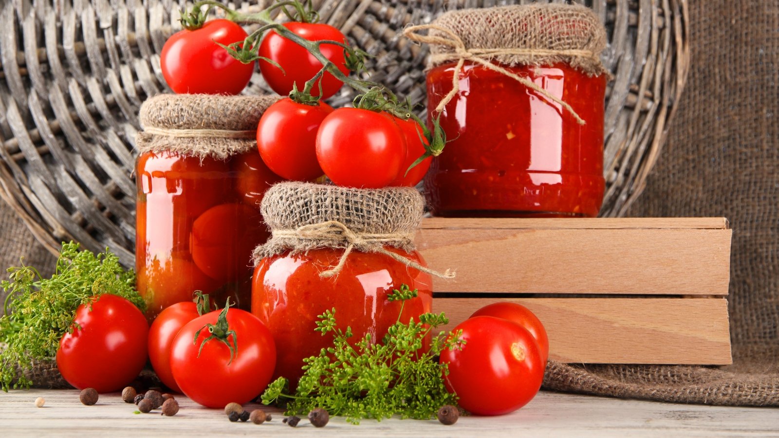 Você está visualizando atualmente 7 Melhores Tomates para Conservas e Molhos